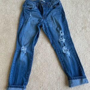Distressed denim capris